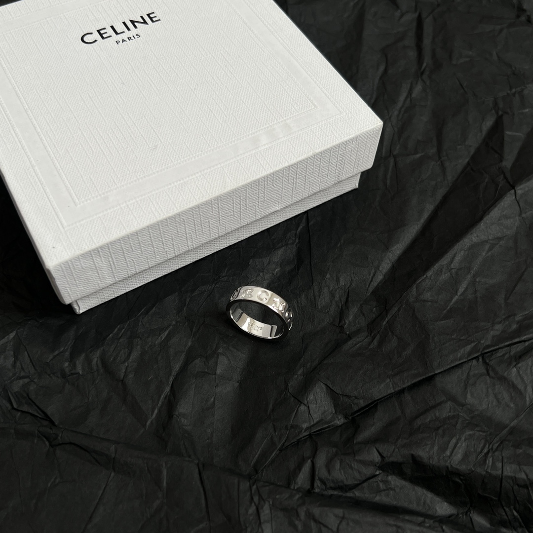 Celine Jewelry Rings The medieval Arc de Triomphe carved hollow patterns