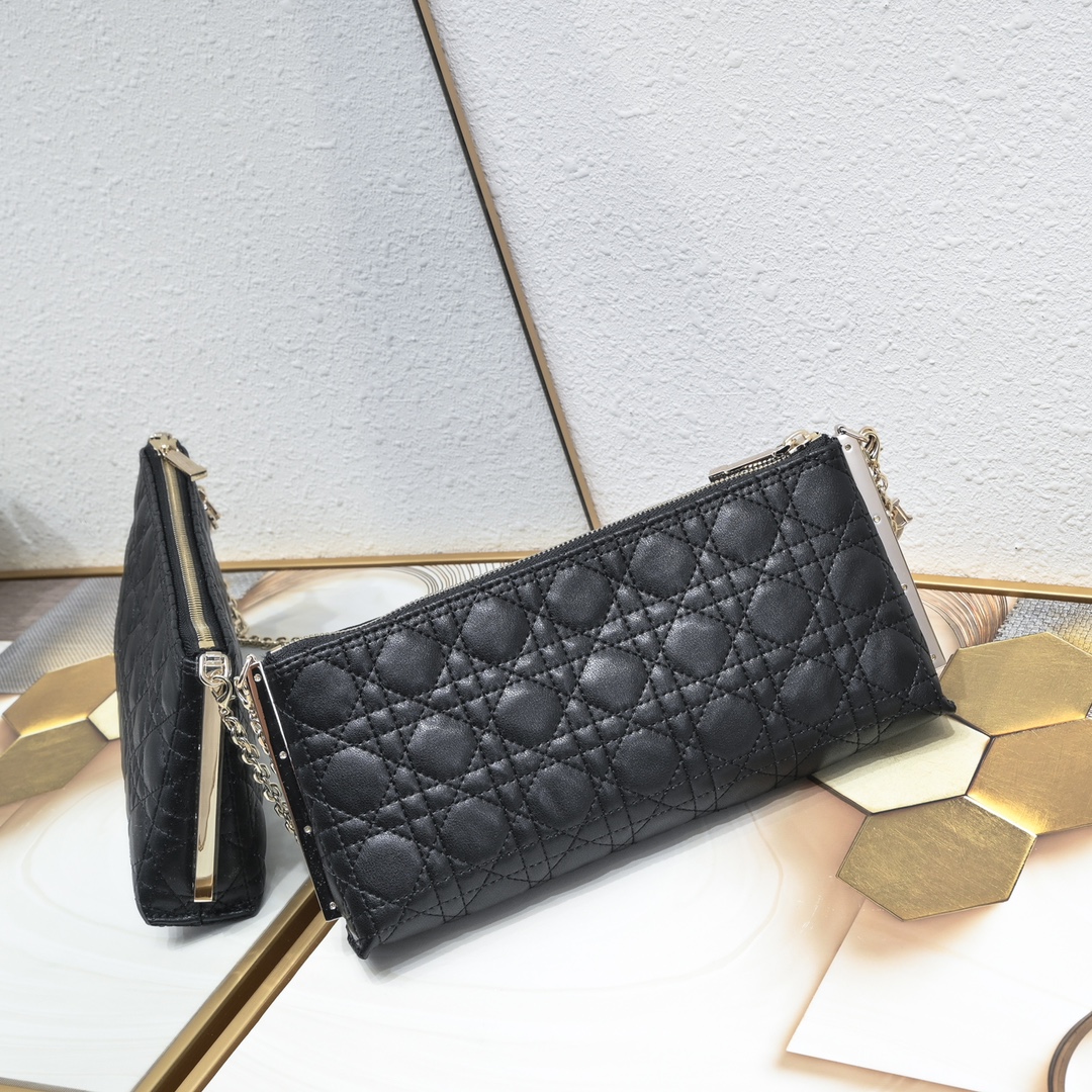 Dior Club Bag 7700 XB061 27cm