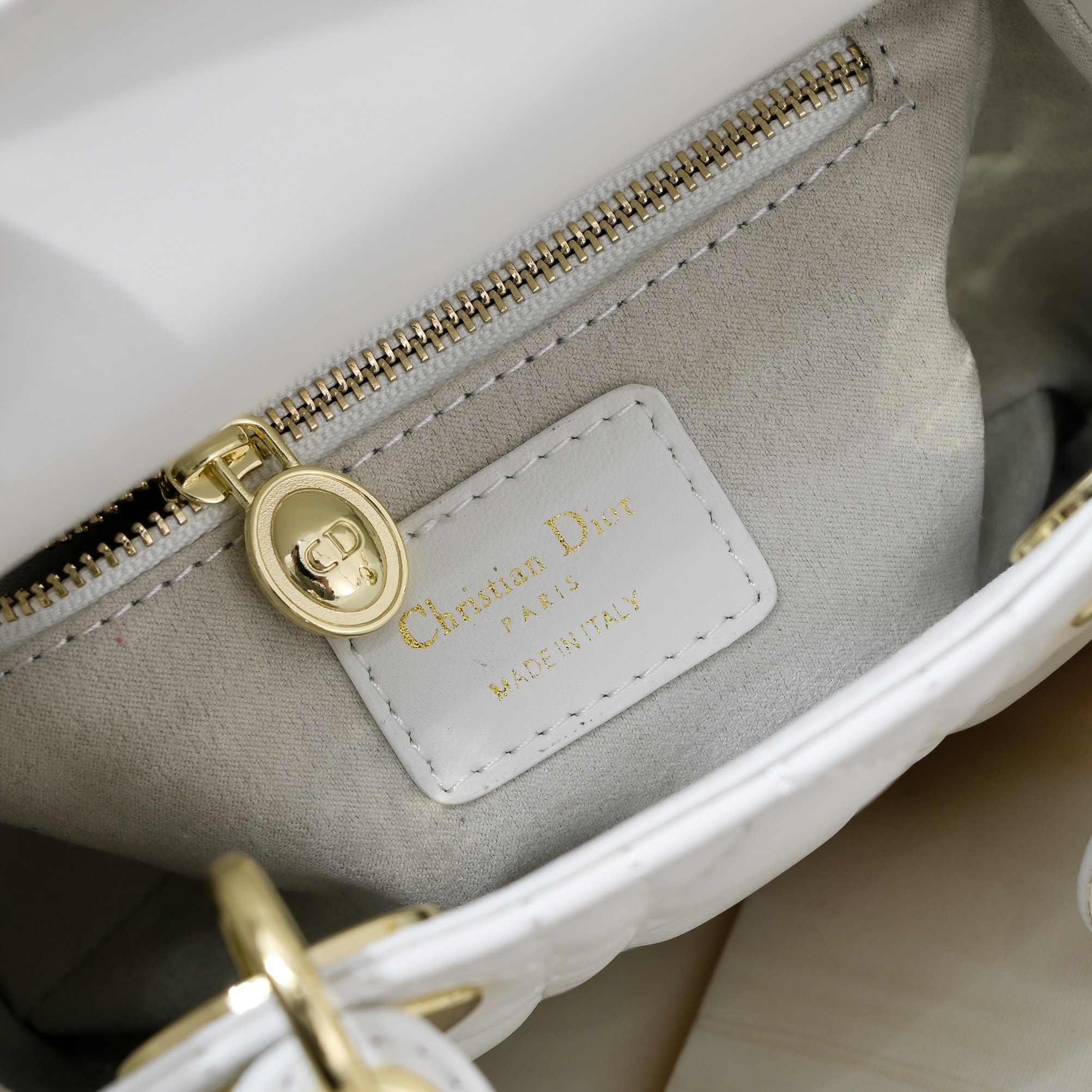 Mini Lady Dior Bag White Sheepskin 2077 LM051 17cm