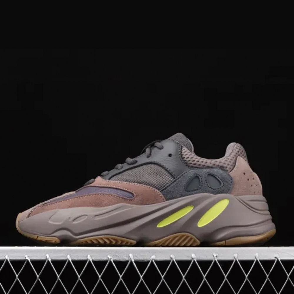 Yeezy Boost 700 Runner EE9614