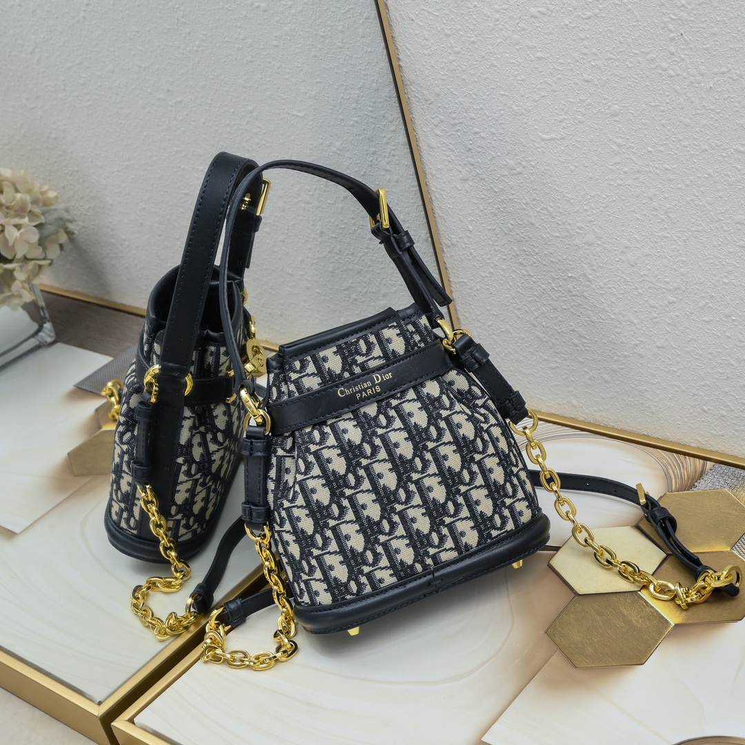 Small C'est Dior Bag 9565 LM071 18cm