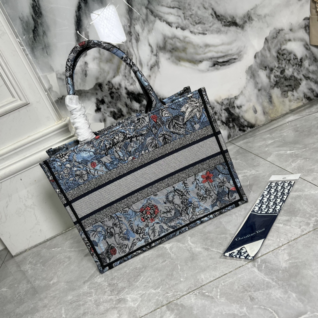10A + top quality Medium Dior Book Tote 0175 XB022 36cm