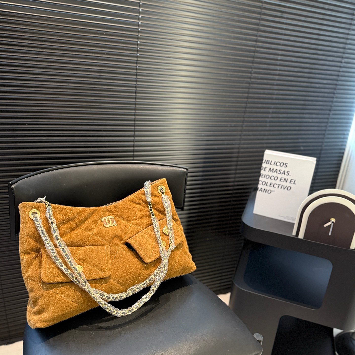 Chanel Shoulder Bag Ladies' Favorite