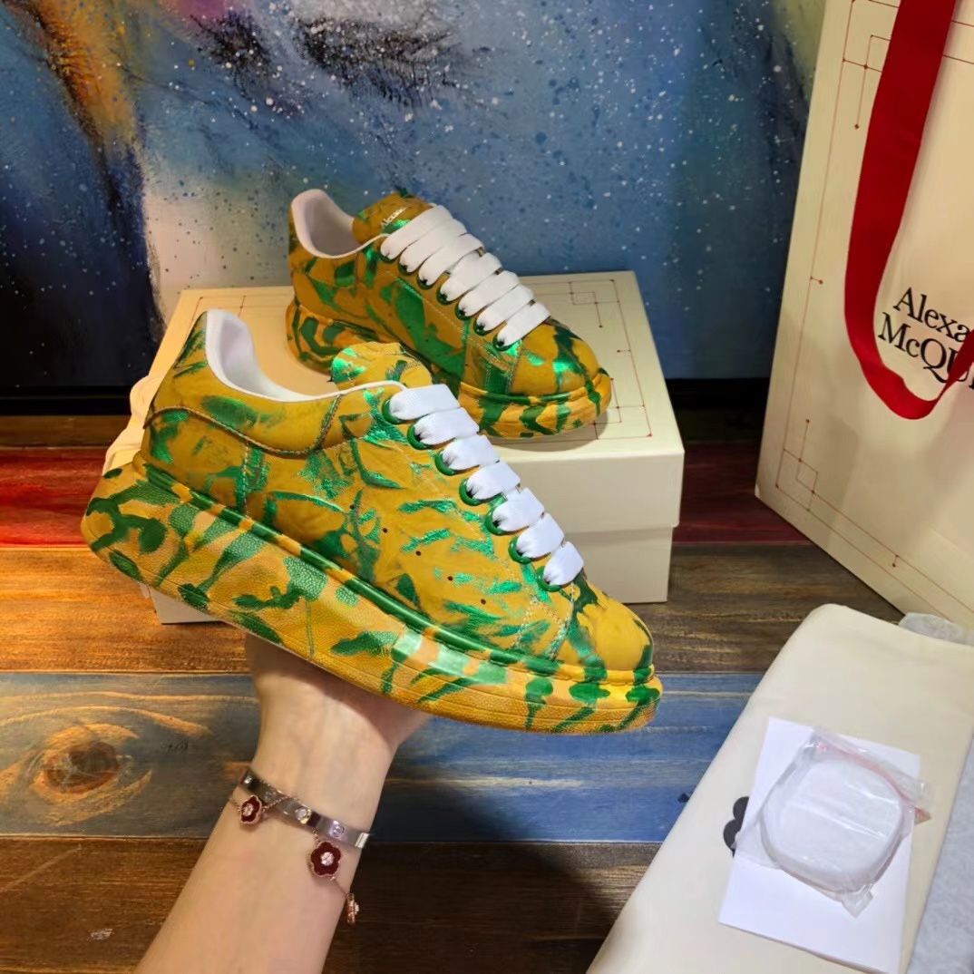 Alexander McQUEEN 002 Casual shoes XM 063 02