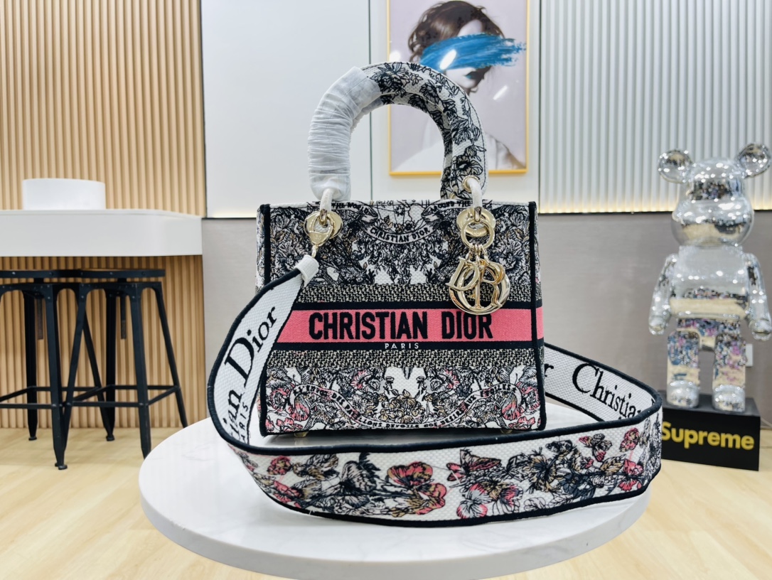 10A + top quality Dior Medium Lady D-Lite Bag 9920 DD003 24cm