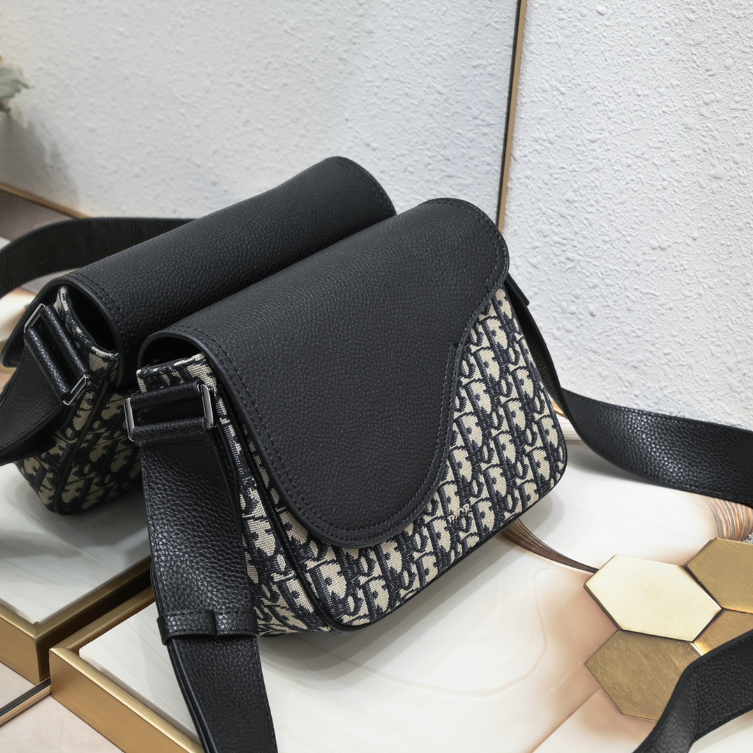Dior Mini Saddle Messenger Bag 1034 XB012 23cm