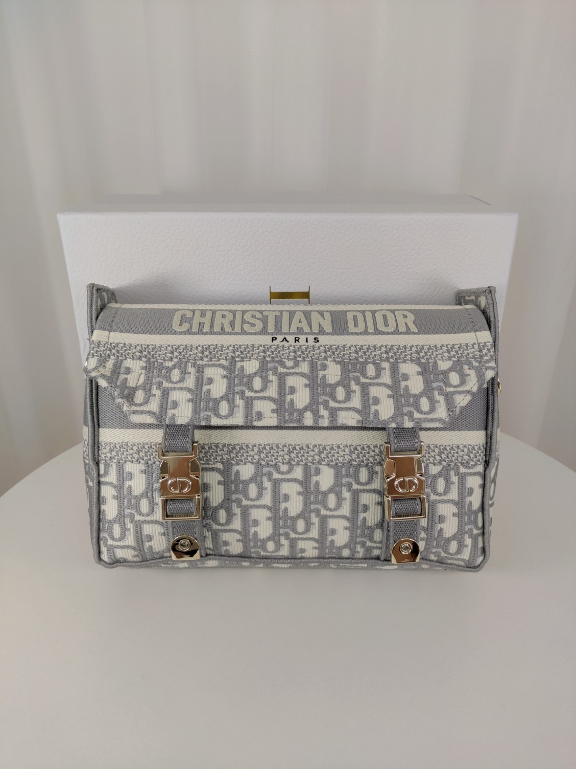 Dior001 22PJ042