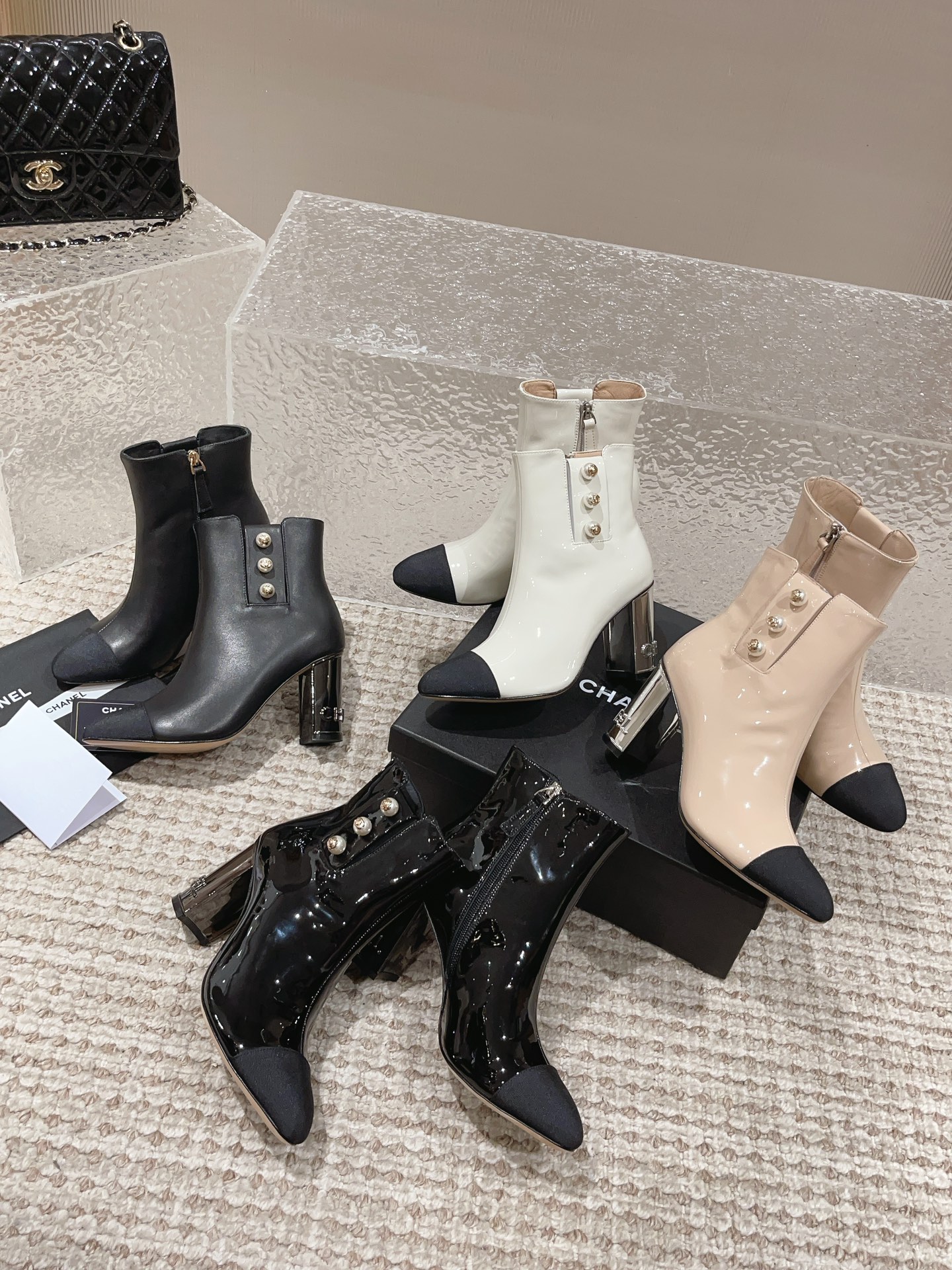 Chanel 011 boots XM083
