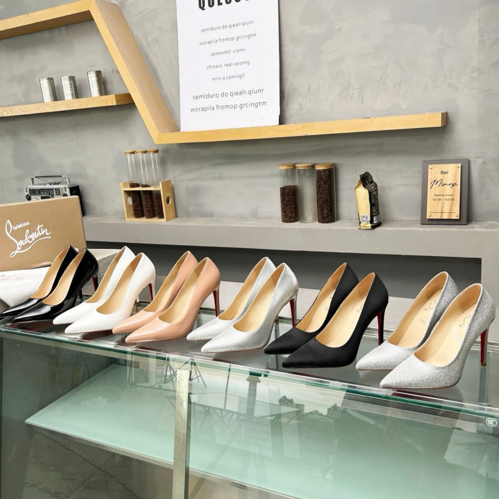 Christian Louboutin Shoes Classic red soled high heels