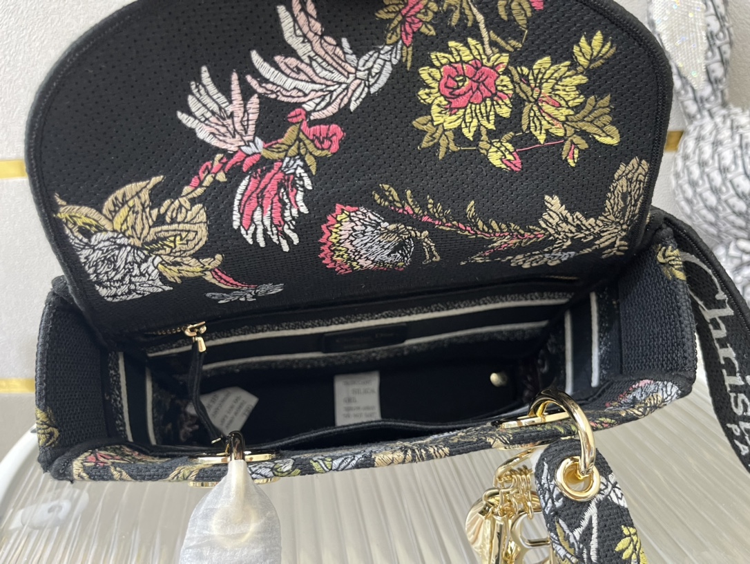 10A + top quality Dior Medium Lady D-Lite Bag 9920 DD003 24cm