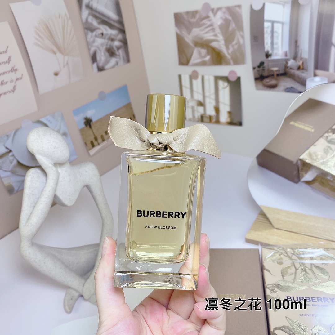 Burberry Snow Blossom 009 100ml