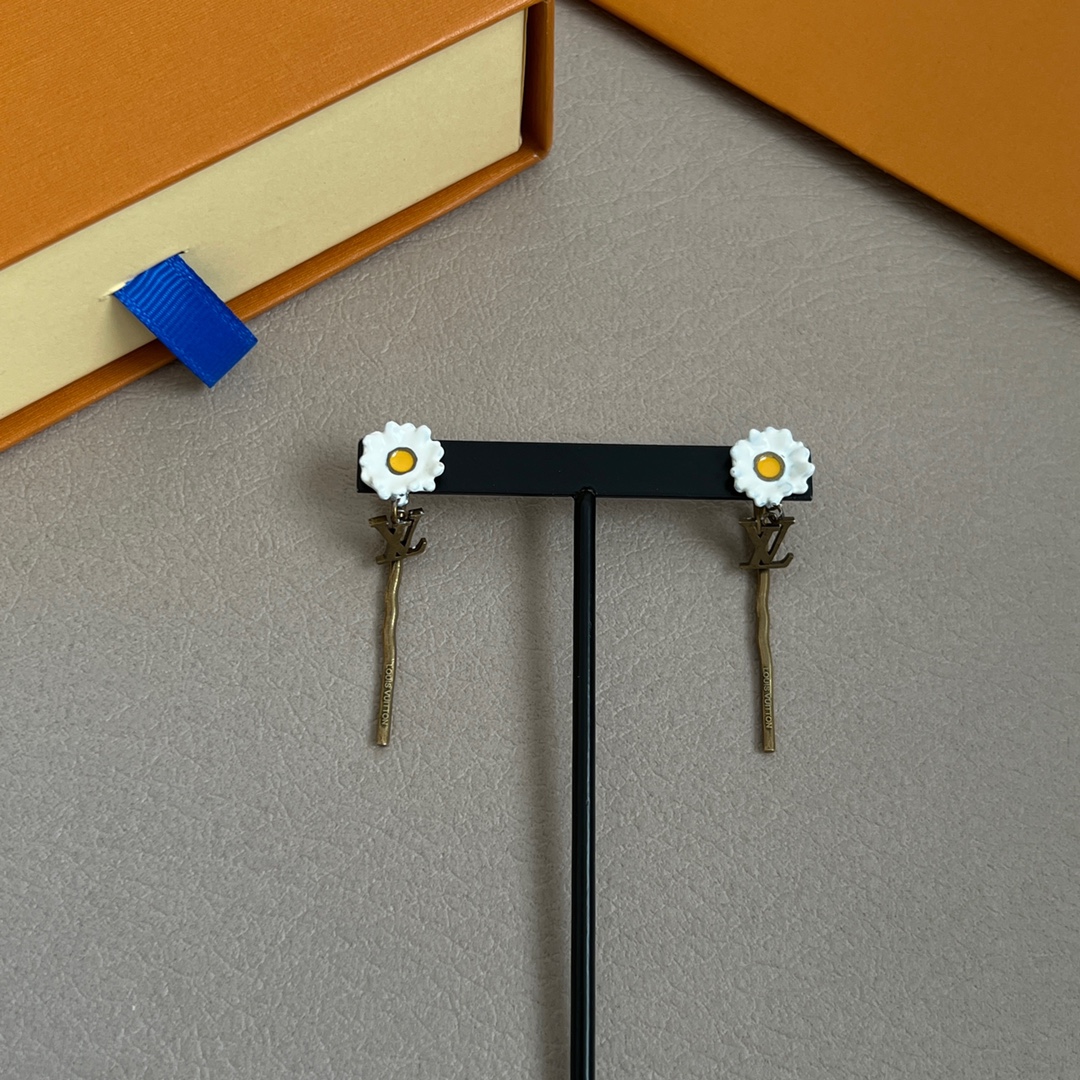 Louis Vuitton Jewelry Earring Daisies in the Sunshine