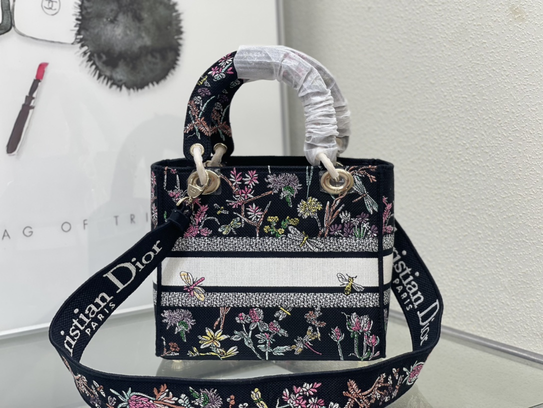 10A + top quality Dior Medium Lady D-Lite Bag 9920 LM003 24cm