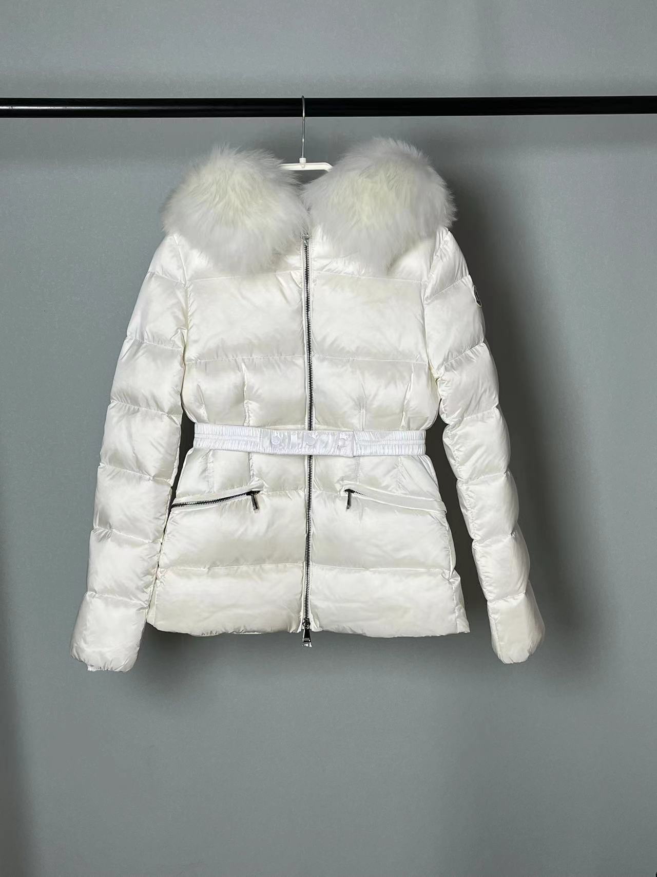 Moncler Down Jacket Ladies' Favorite Clothes