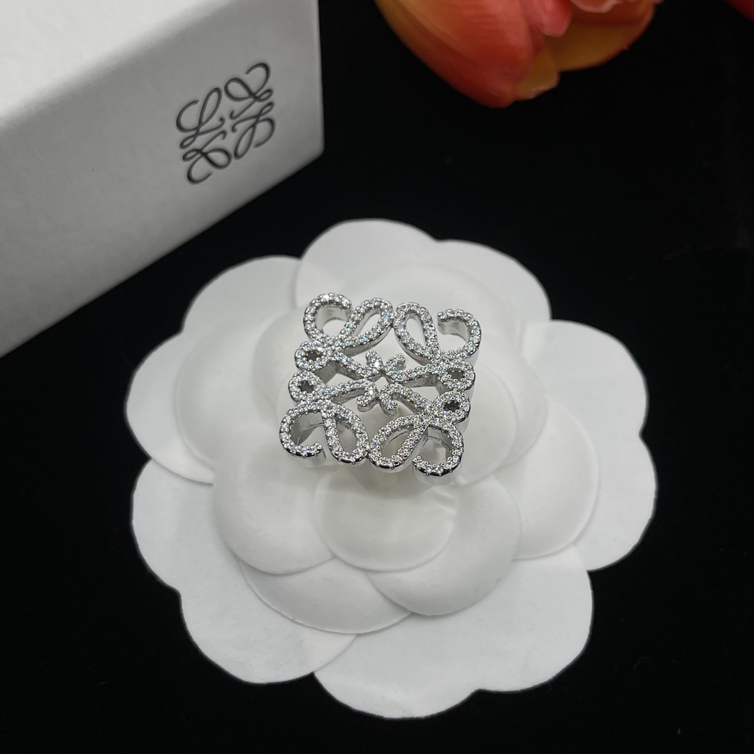 Loewe Jewelry Rings Anagram Logo Open Ring With Diamonds