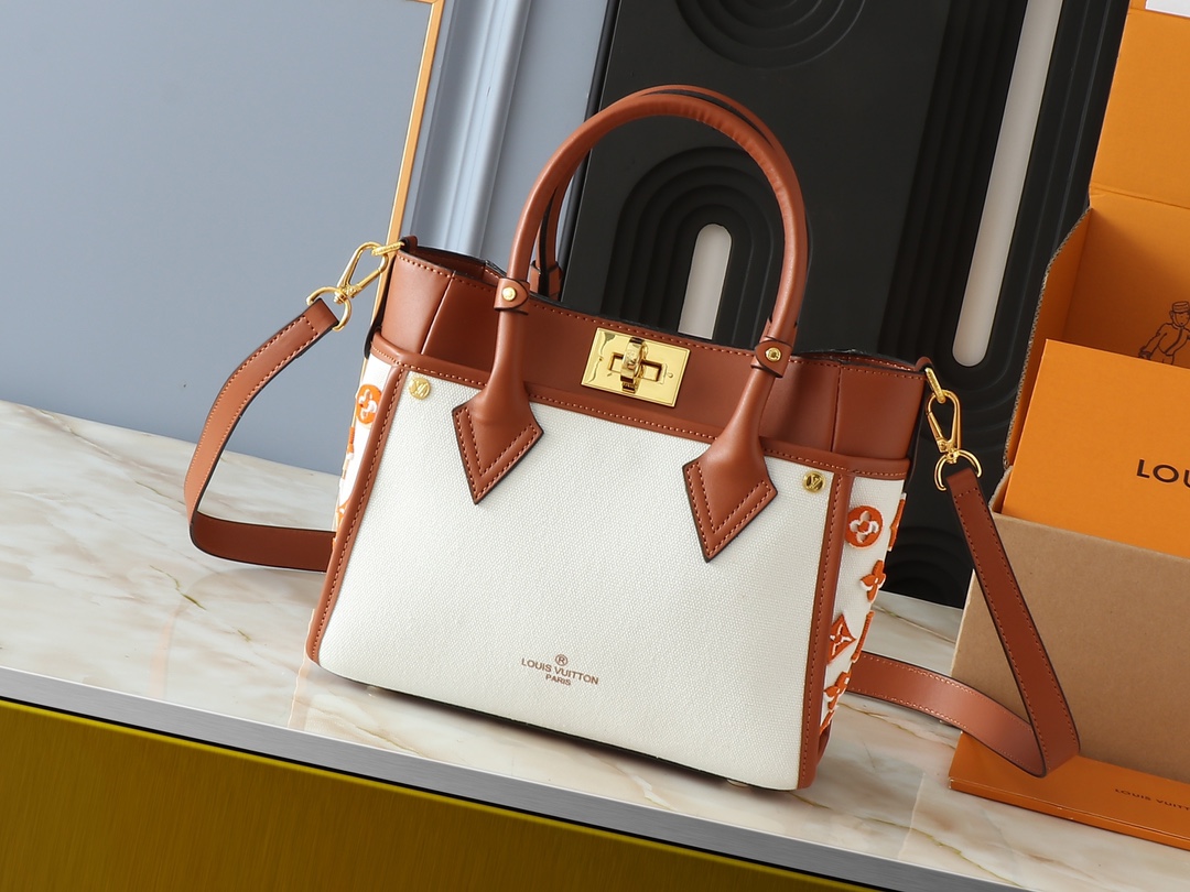 LV On My Side Handbag M20014 LM002032 25-30cm