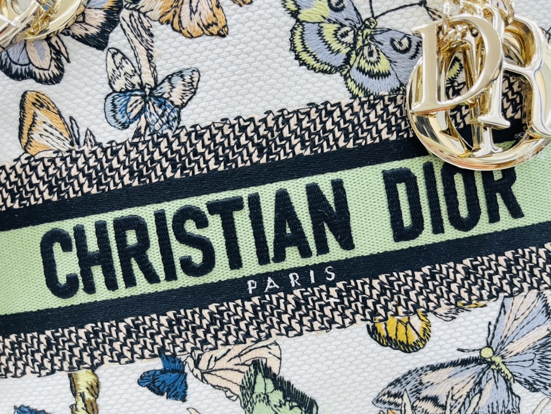 10A + top quality Dior Medium Lady D-Lite Bag 9920 DD003 24cm