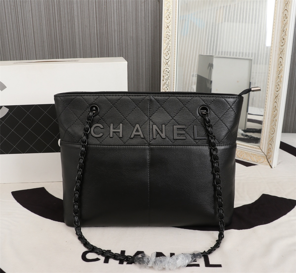 chanel511PYD042