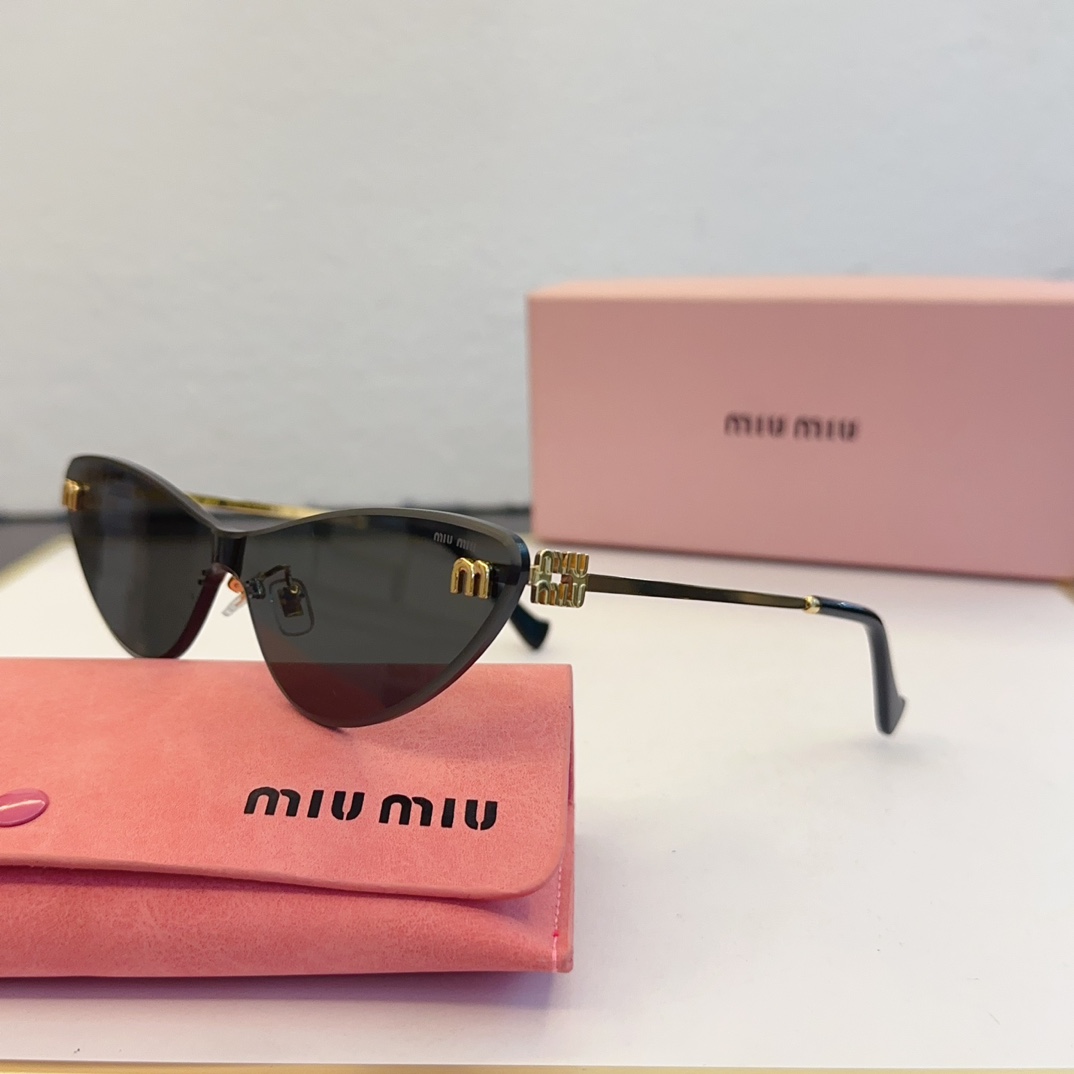 Miu Miu Sunglasses MU 103AV SM051