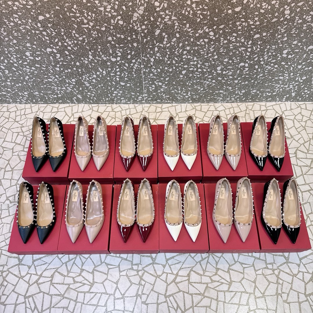 Valentino Shoes Rivet high heels