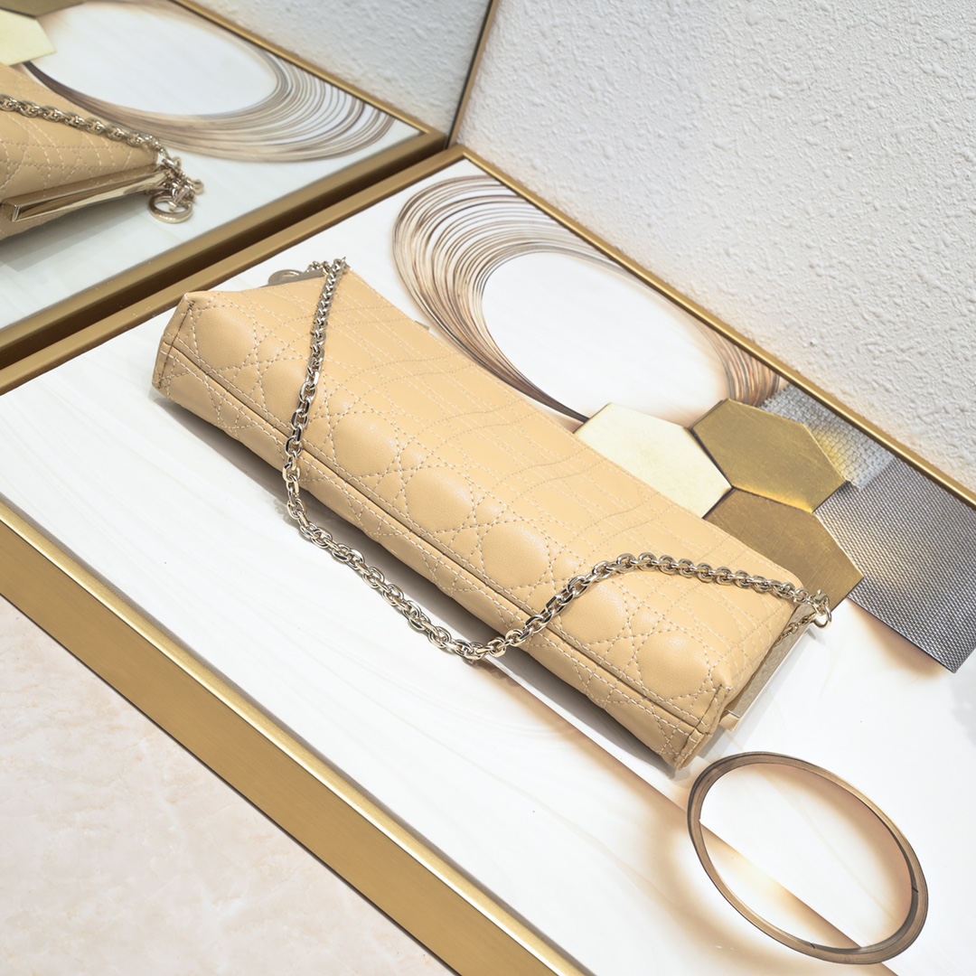 Dior Club Bag 7700 XB061 27cm