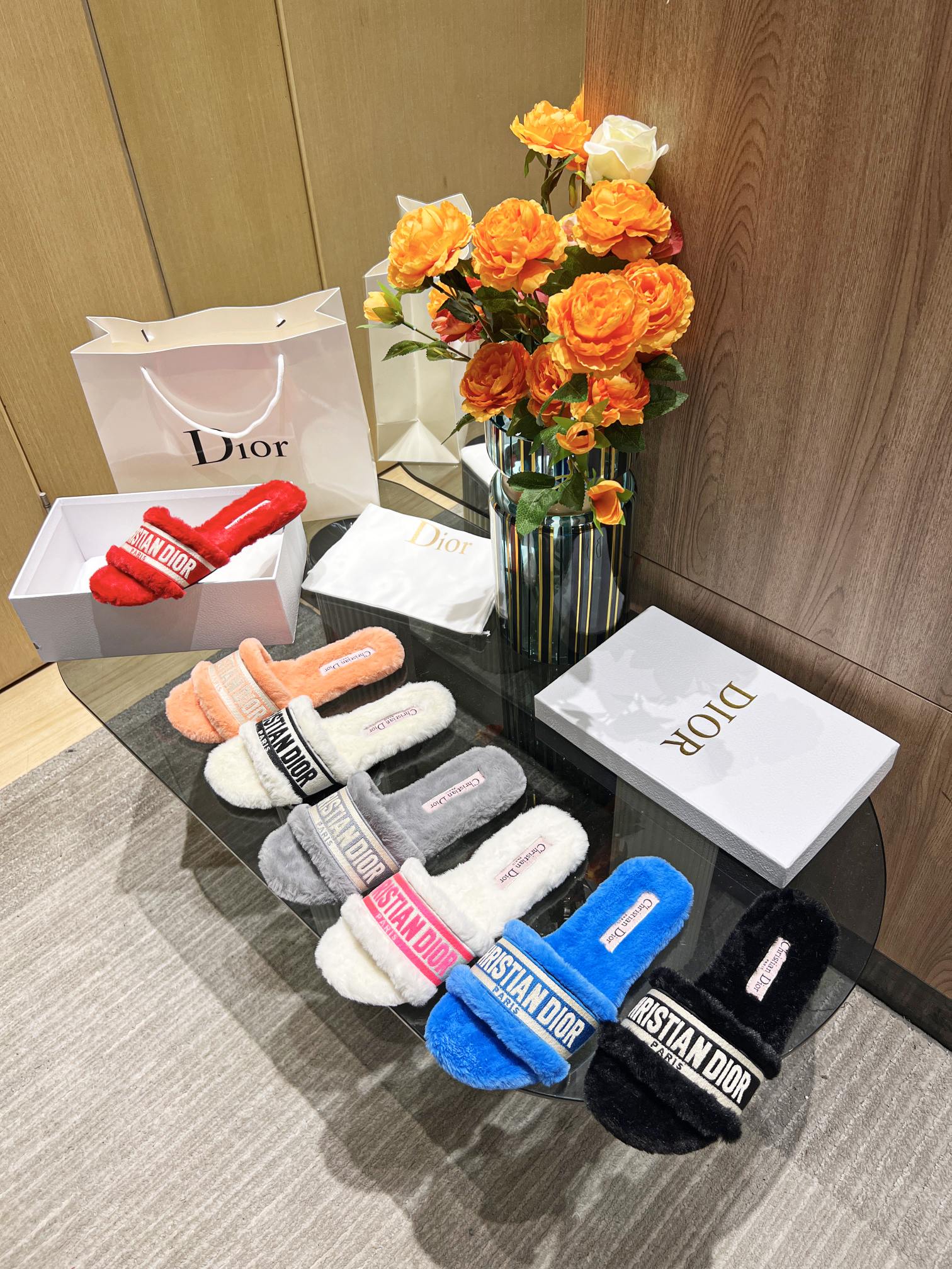 Dior shoes Plush slippers Embroidered logo CD001