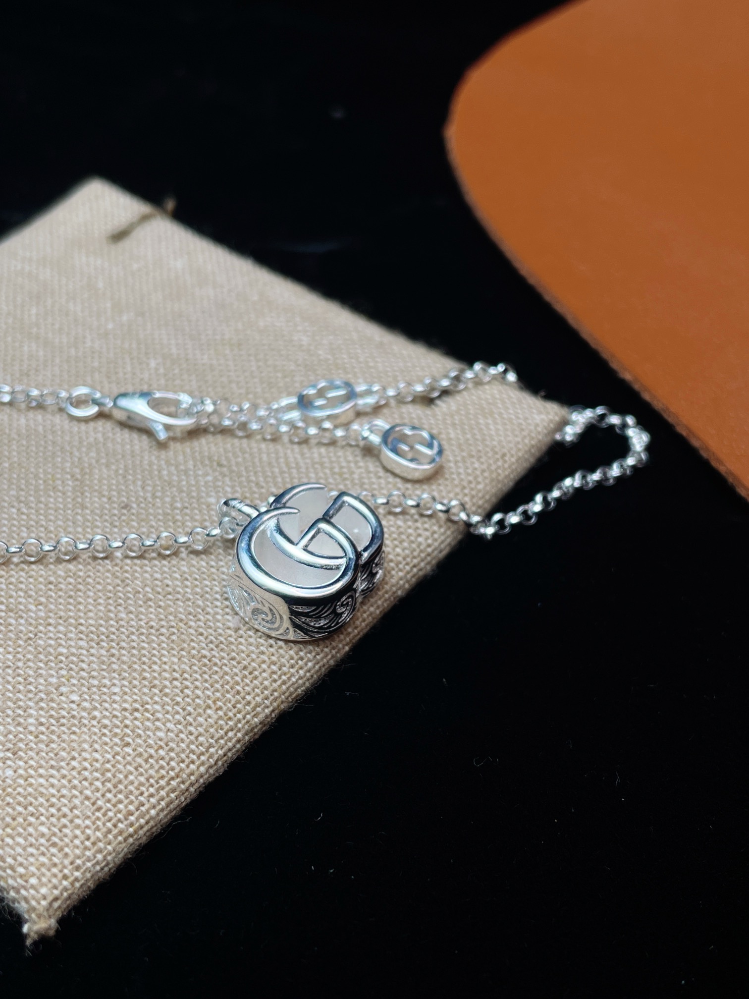 Gucci Jewelry Necklace Bright silver double G necklace