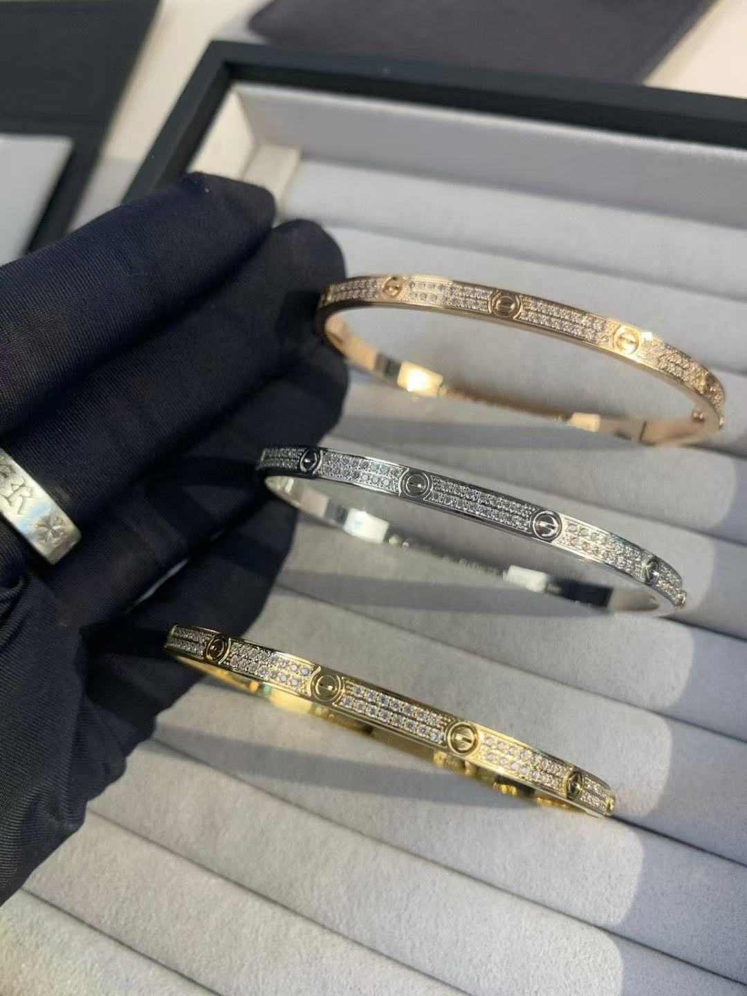 Cartier Bracelets 001
