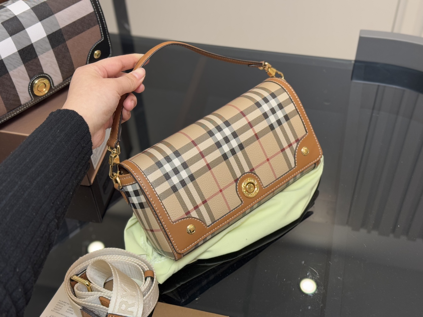 Burberry Shoulder Bag 002 DB581 24cm