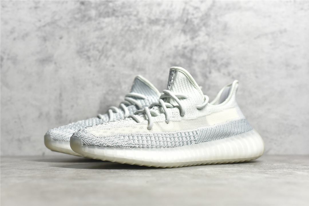 Yeezy 350 Boost V2 shoes XM 053 04