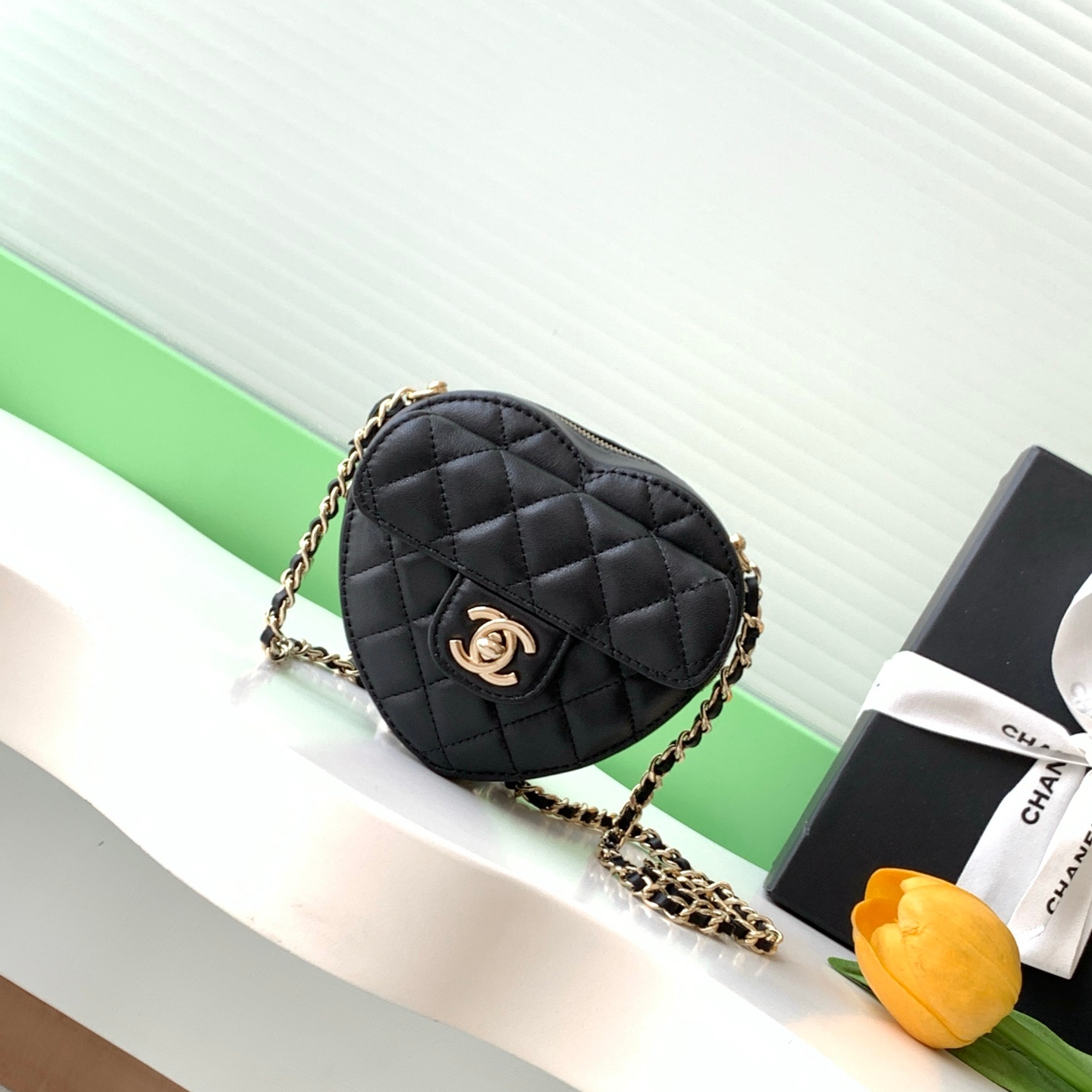 Chanel Shoulder Bag Ladies' Favorite