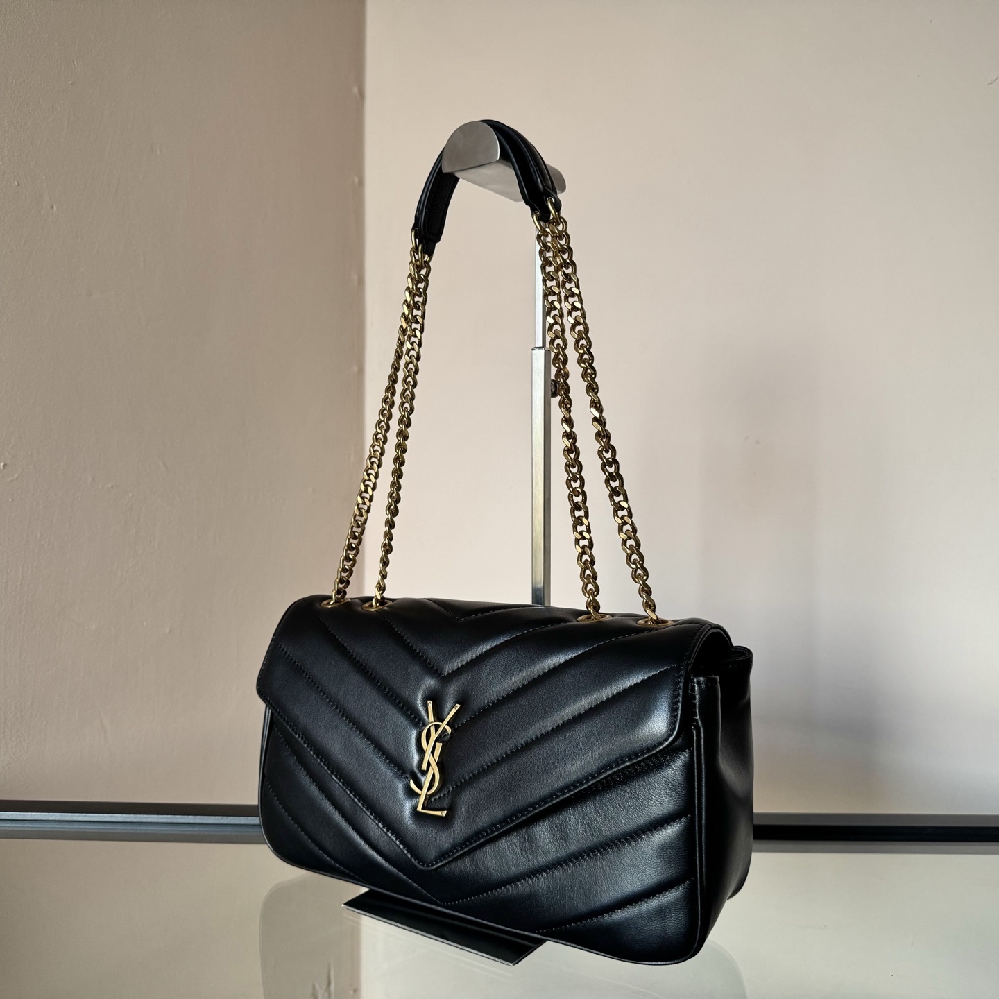 Saint Laurent Shoulder Bag Ladies' Favorite Loulou