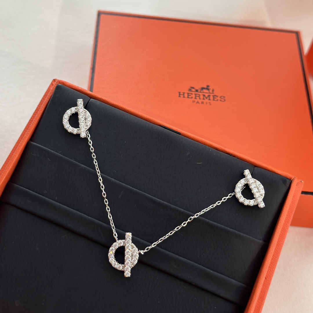 Hermes Necklace 001