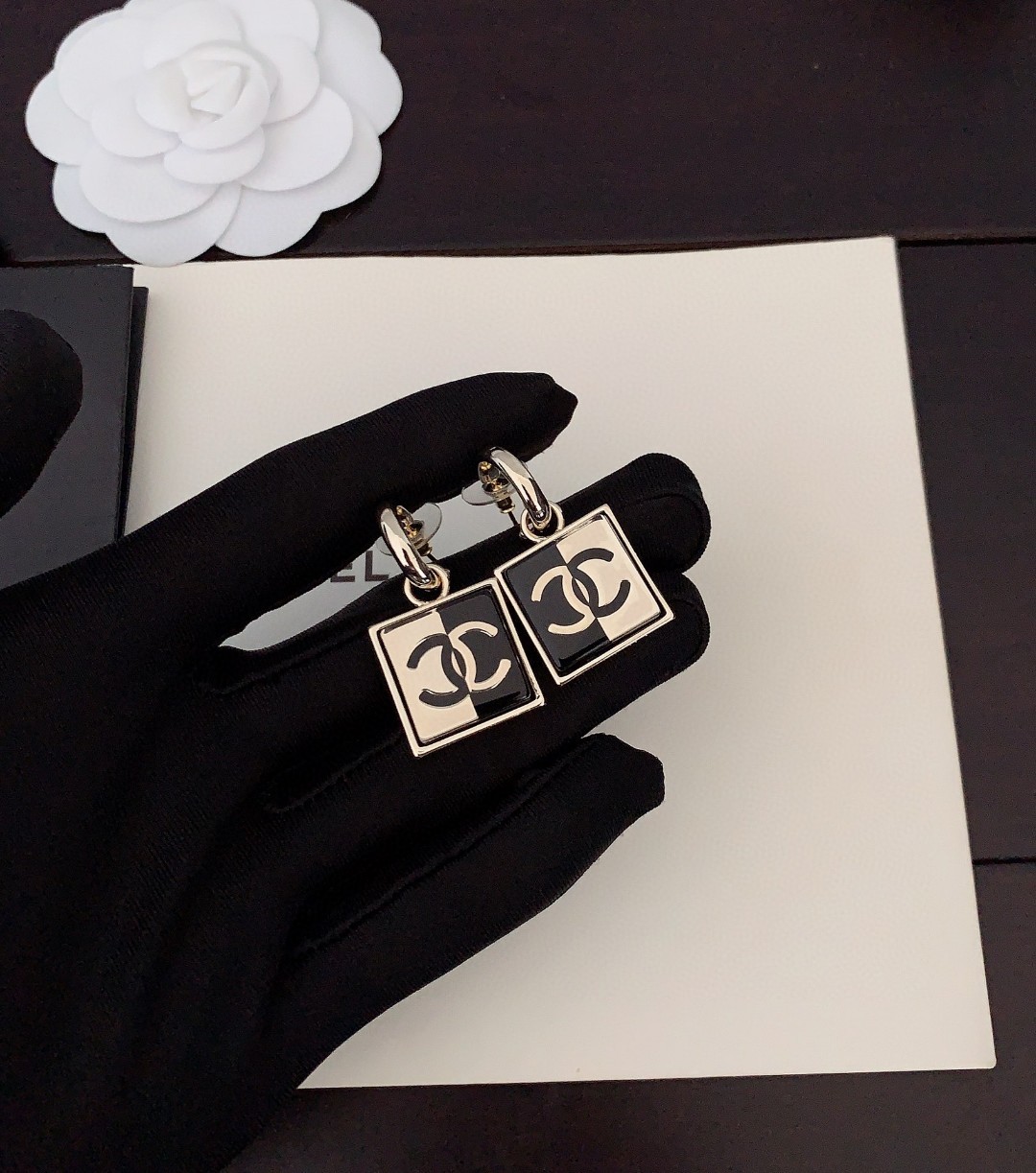 Chanel Earring 016
