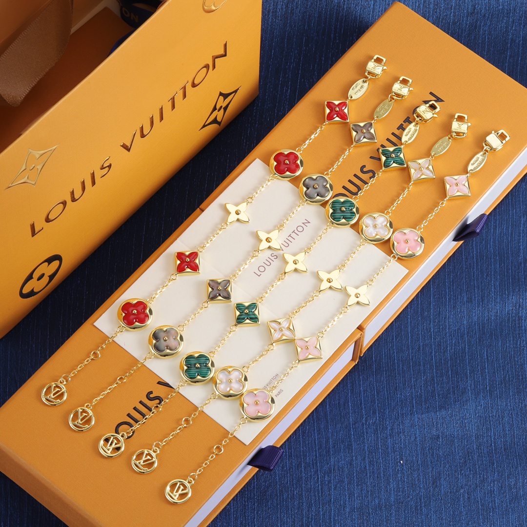 Louis Vuitton Jewelry Bracelets Unique glass design