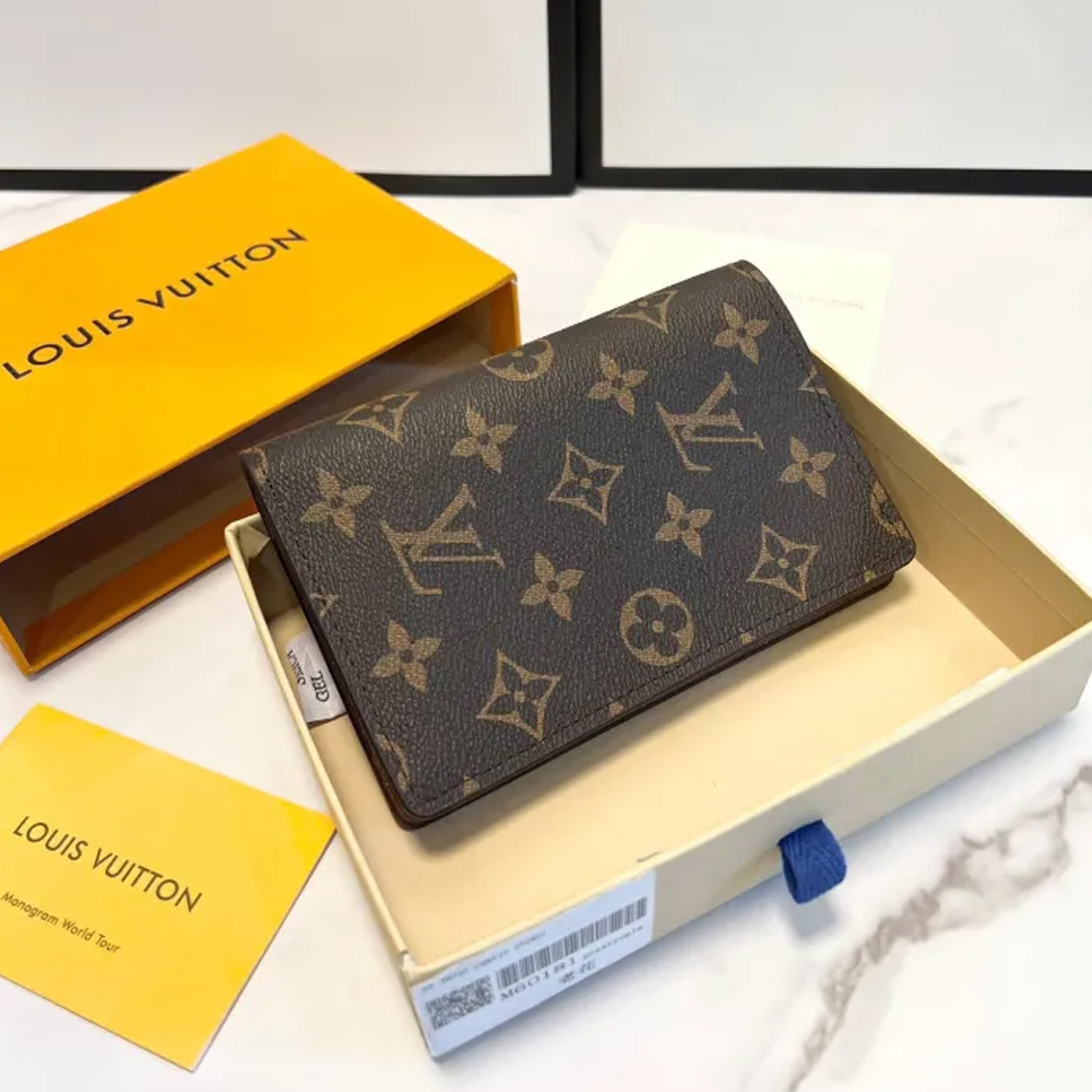 LV Passport holder M60181 LM58 10.5cm