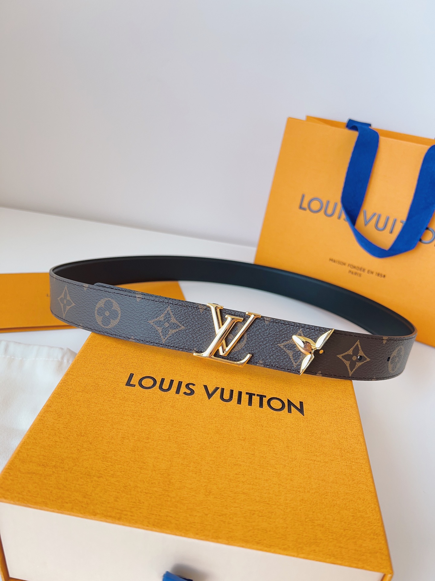 LV Belt 036 3cm