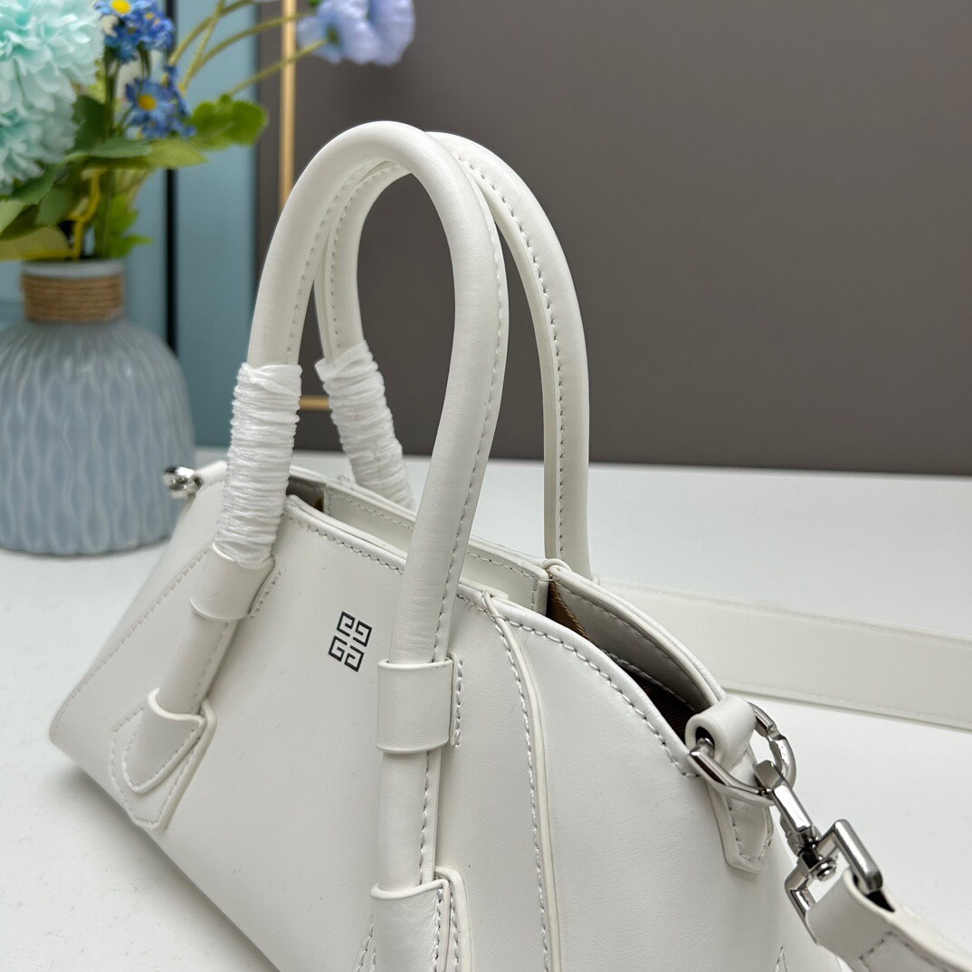 Mini Antigona Stretch Bag White 8668 LM012 25cm