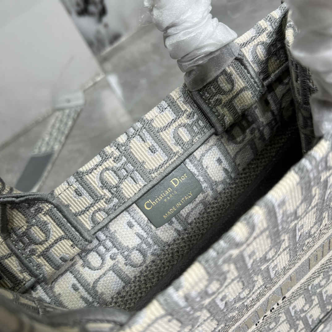 10A + top quality Small Dior Book Tote 0175 XB012 26cm