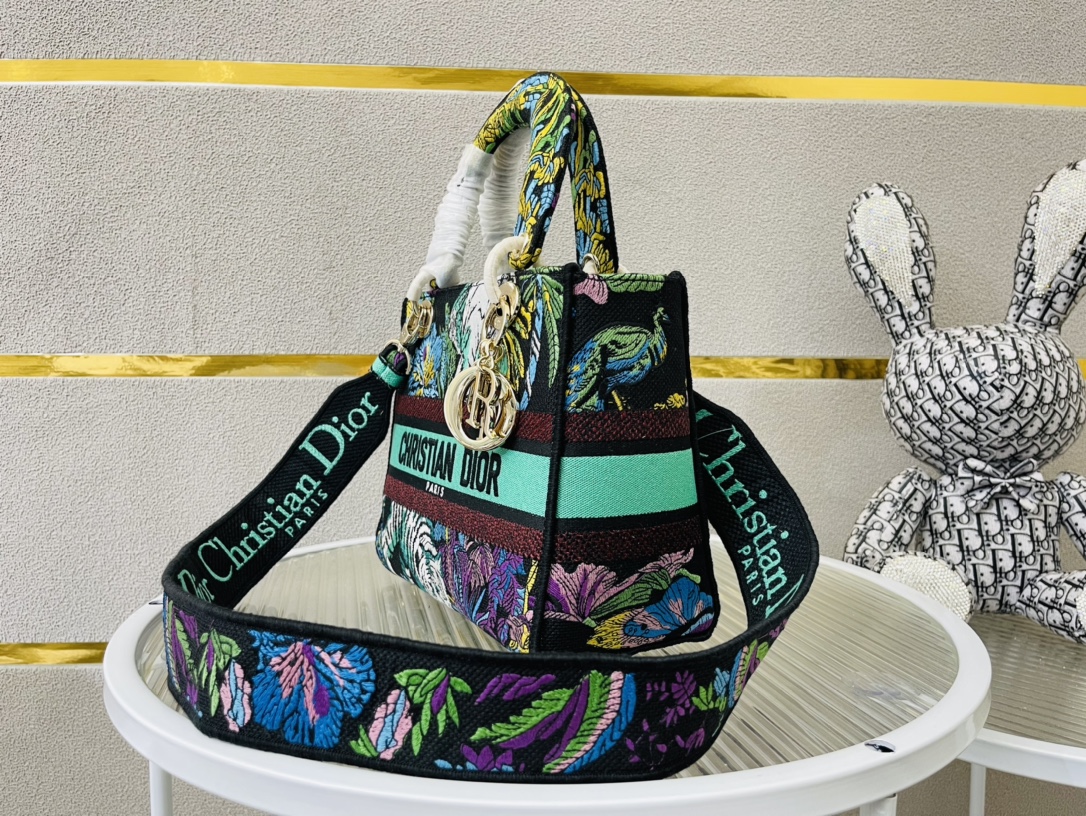 10A + top quality Dior Medium Lady D-Lite Bag 9920 DD003 24cm