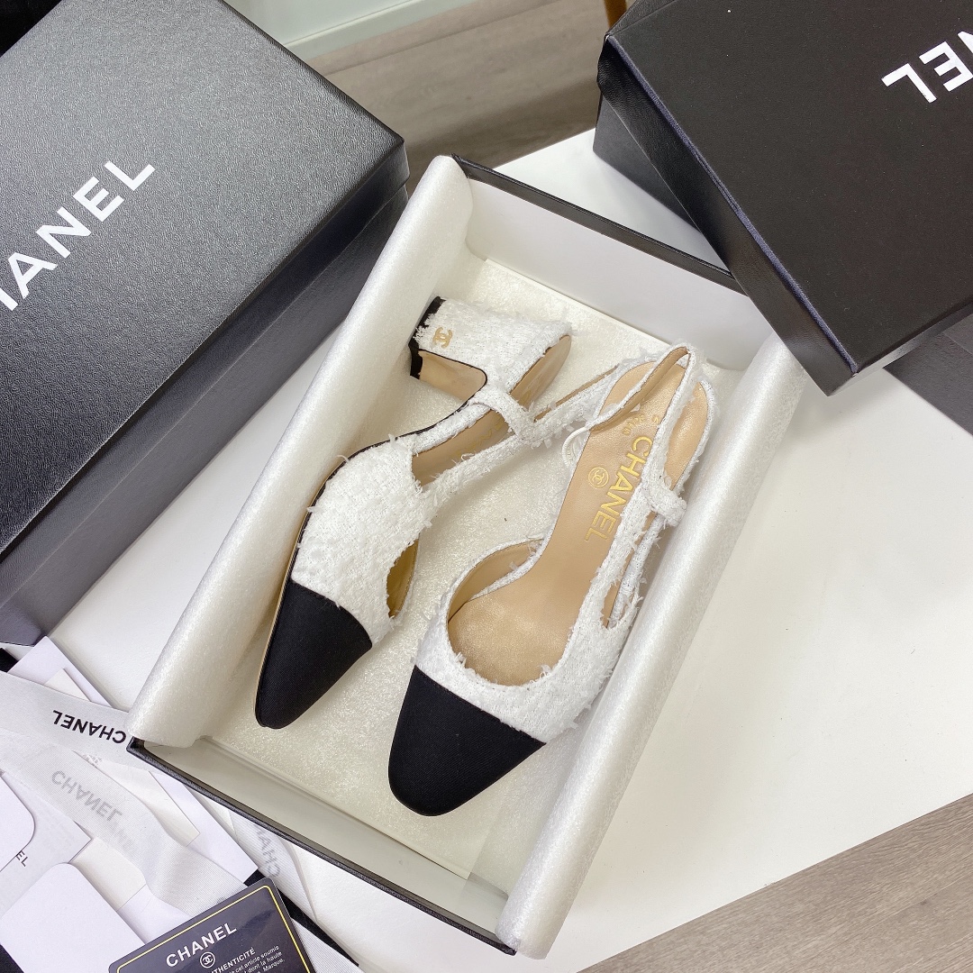 Chanel shoes 009 XM 542
