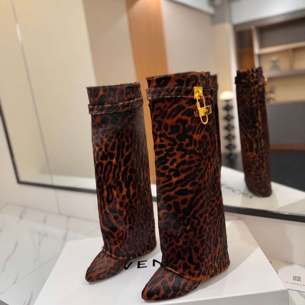Givenchy Shoes Boots Cowhide