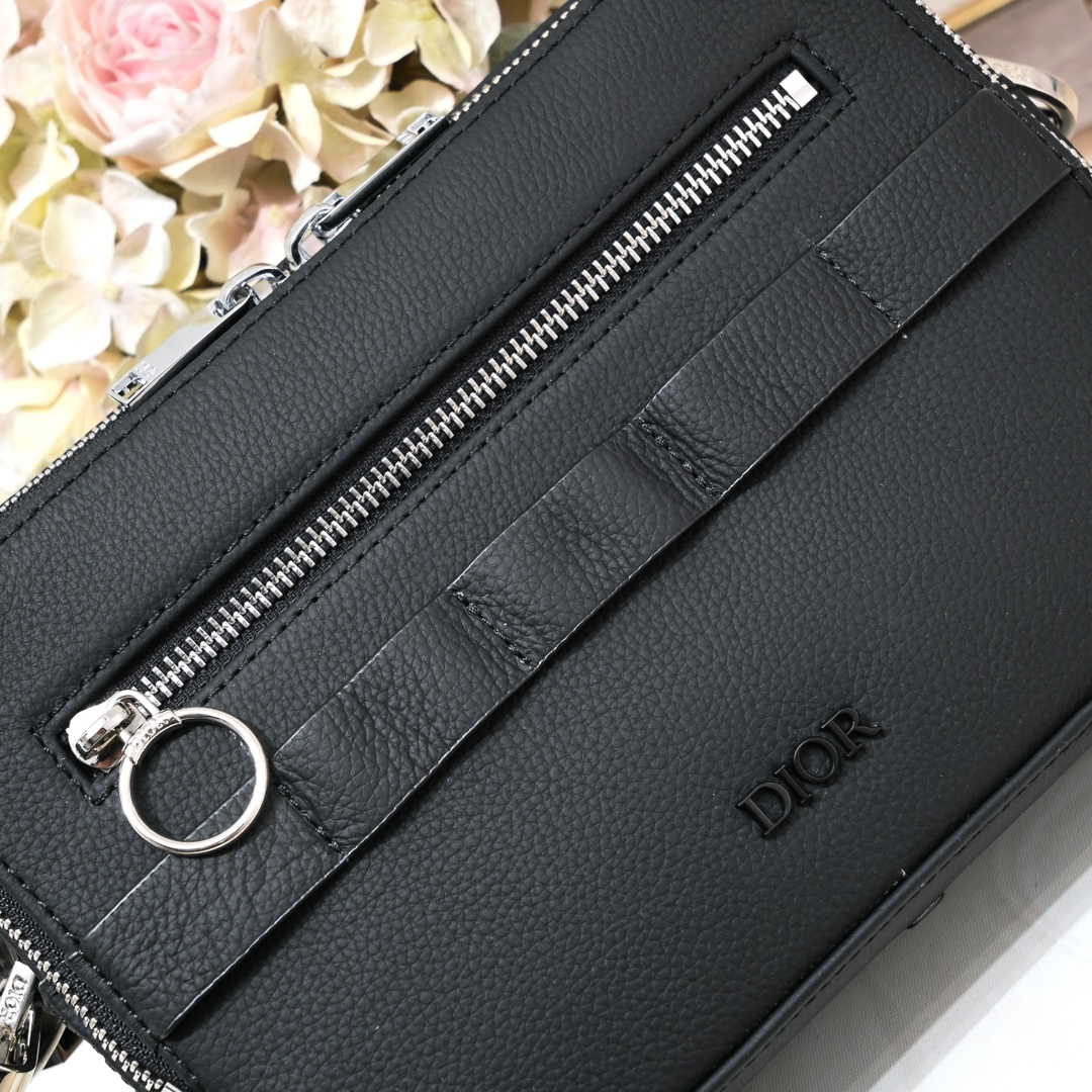 Dior Safari Messenger Bag 1050 XB012 22cm