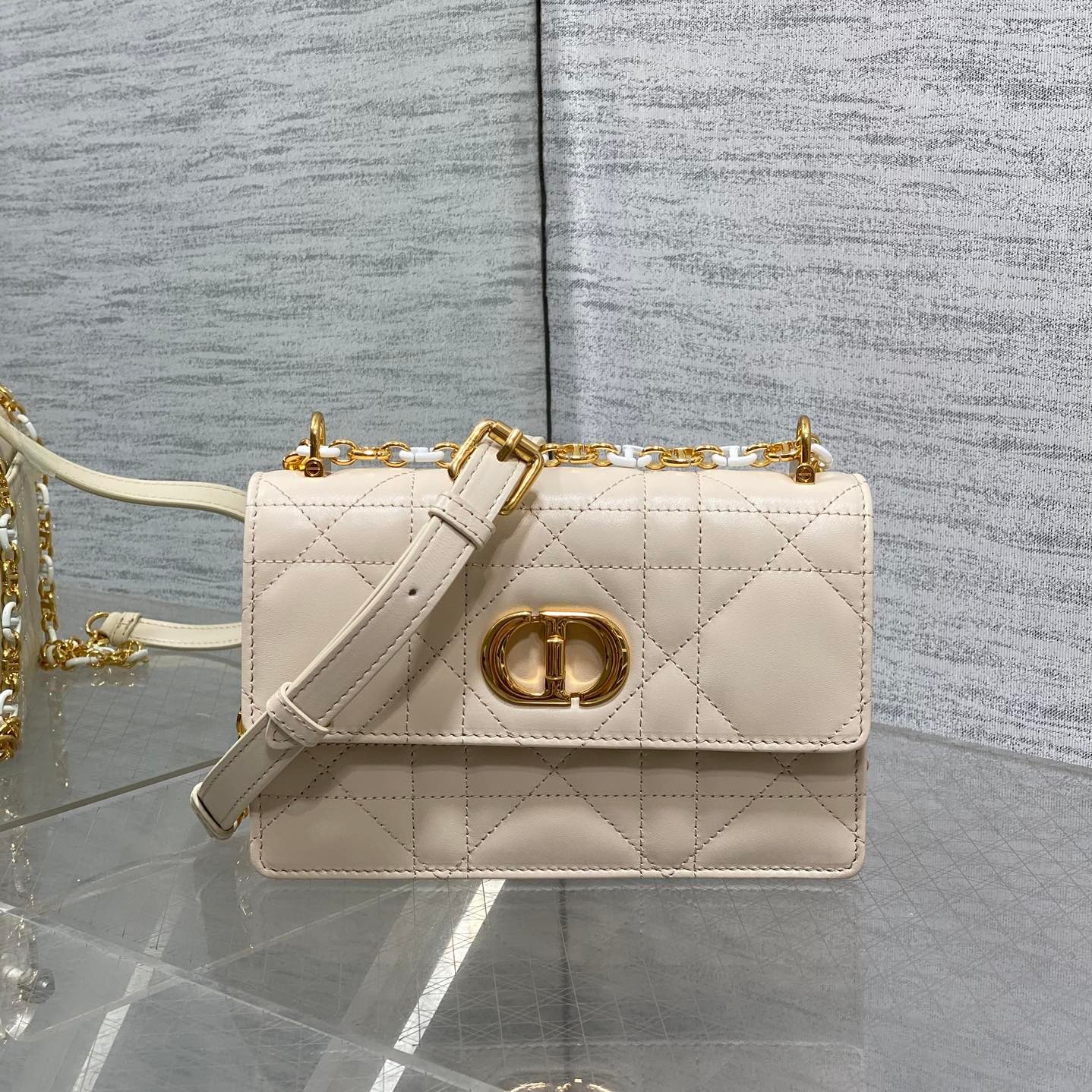 Dior Shoulder Bag Ladies' Favorite