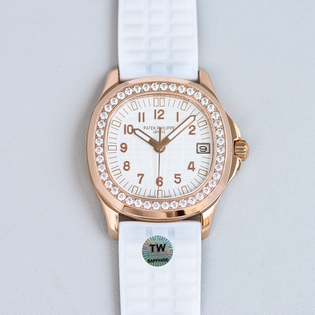 PATEK PHILIPPE AQUANAUT 5072 35.6mm