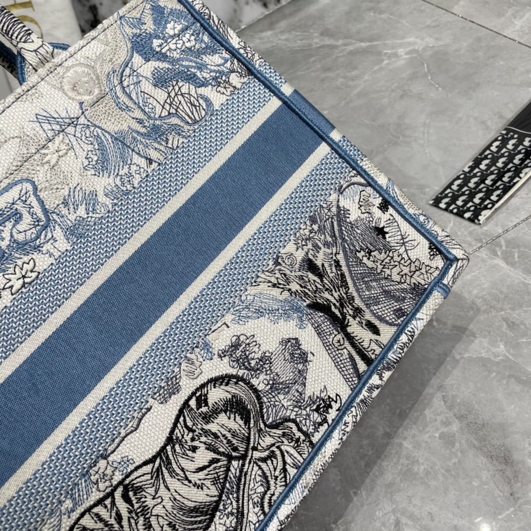 10A + top quality Medium Dior Book Tote 0175 XB022 36cm