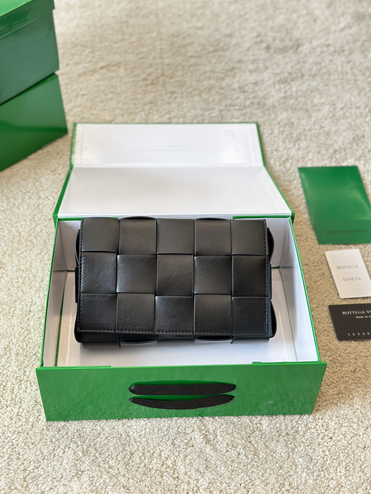 Bottega Veneta Cassette Bag 006 DB561 23cm