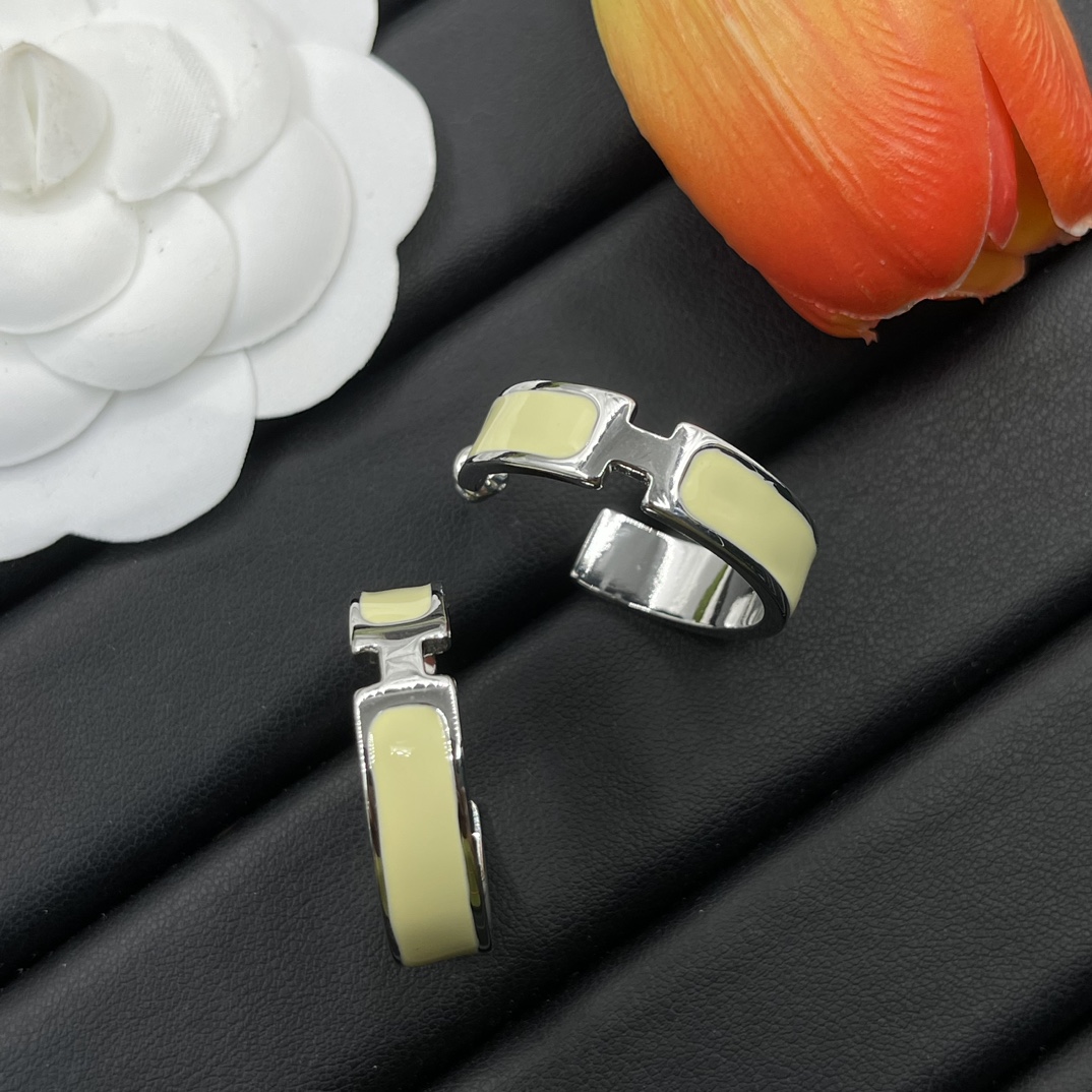 Hermes Earring Jewelry Round Stud