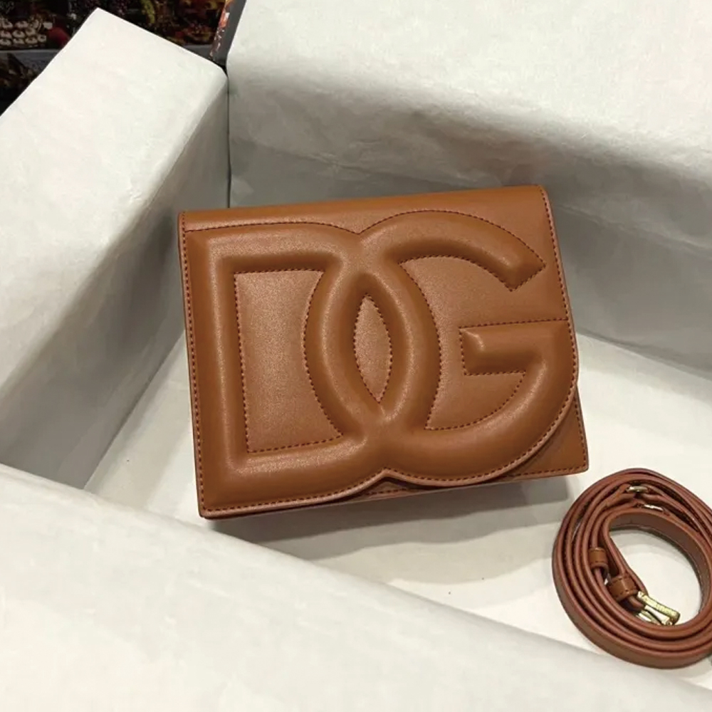 D&G 003 Brown LM022 20cm