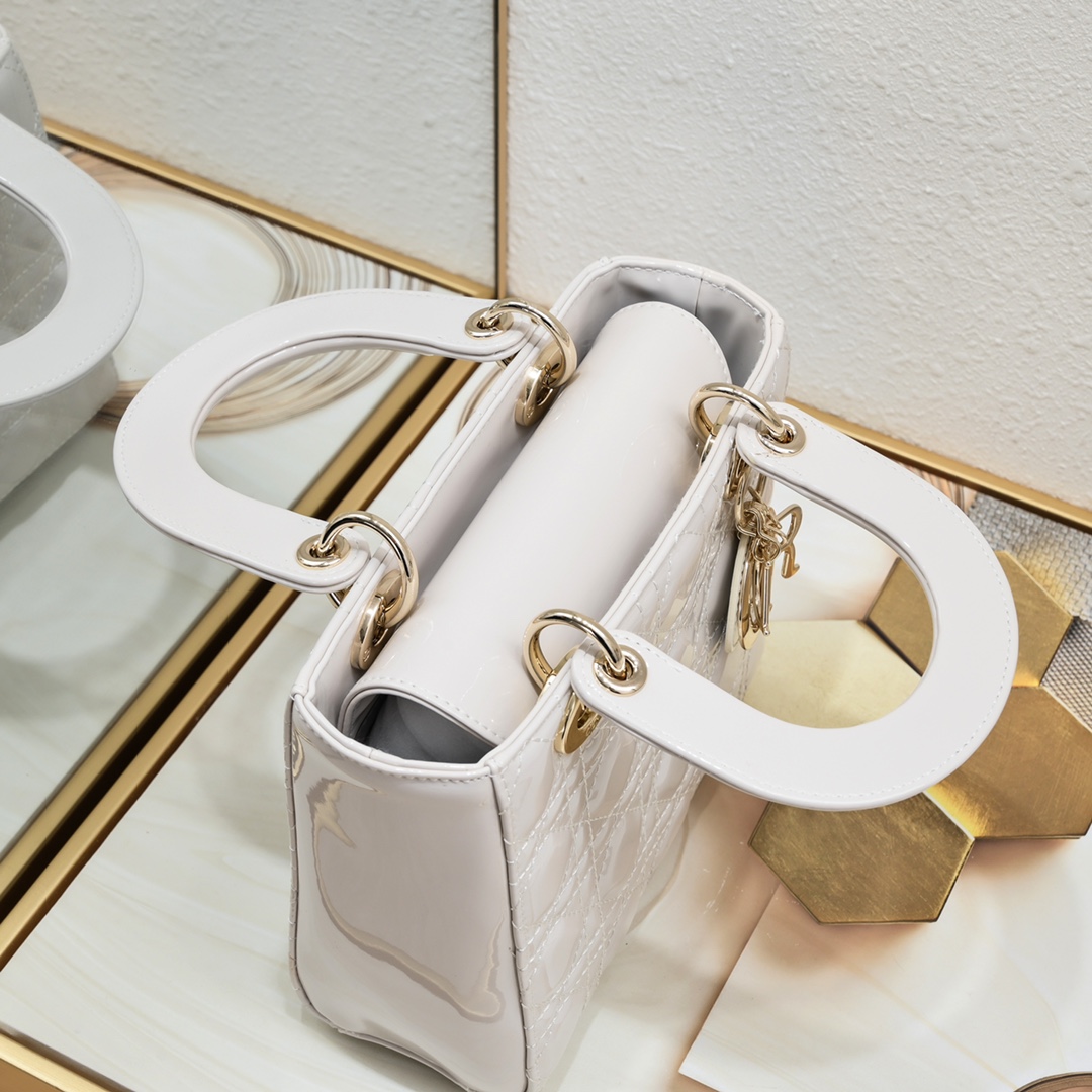 Small Lady Dior My ABCDior Bag White patent leather CD2026 XB081 20cm